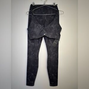 Fabletics “Purelux” Athletic Set